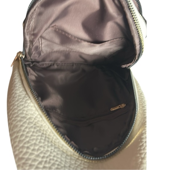 Sling Bag Beige, Quilted Faux Leather Coin Purse, Rhinestone Heart Keychain Set - Picture 11 of 15